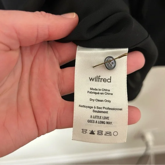 Aritzia Wilfred Corinne black Mini Dress Size 00 Long sleeves v-neck A-line - Picture 14 of 16